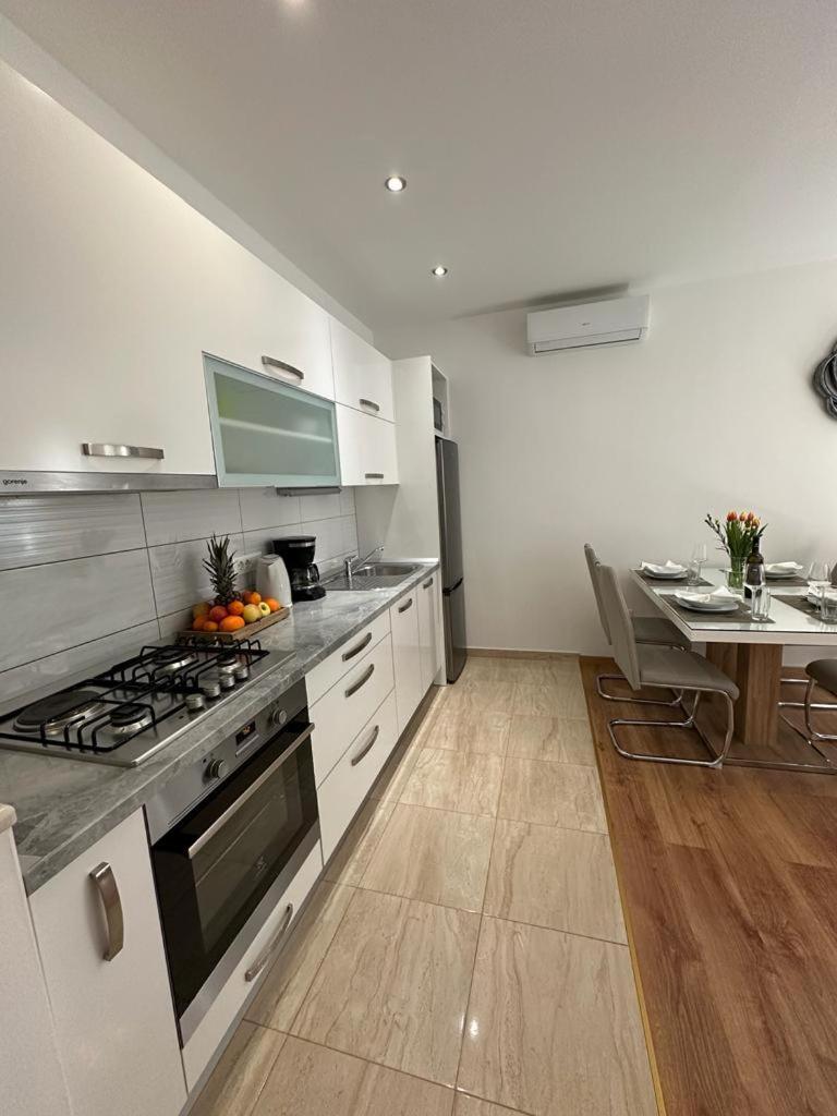 Apartmani Vice 布雷拉 外观 照片